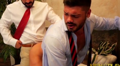 Suited Hunk Xavi Duran Anal Breeds Nicolas Brooks
