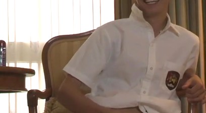 School twink Logan Parks masturbates while having interview