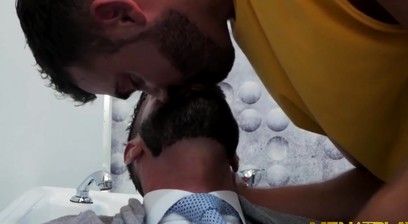 MENATPLAY Bearded Hunk Dani Robles Ass Bred By Logna Moore