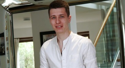 Tall Young & Lean Zack Hanson Wanks his Long Uncut Cock & Pumps his Hole with a Dildo!