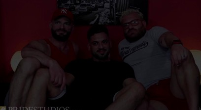 MenOver30 - Riley Mitchel And Jake Morgan In A Hot Gay Threesome - Justin Eros , Jake Morgan , Riley