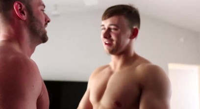 Blonde Stud Sean Holmes FUCKS James Manziel