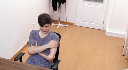 BigStr - Jakob Is Very Lazy & Doesn't Like Working So He Blows His Future Boss' Cock To Get The Job
