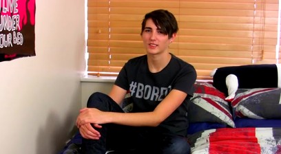 Emo Boy Shoots His Load - Kyle Dickson