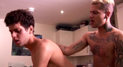 Tattooed Twink Fucks Hung Marco