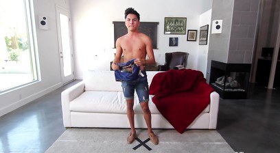 Marco Montgomery gets interviewed and fucked in this Gay Casting.