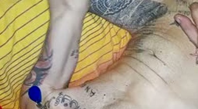 Frocio rumeno che viene sottomesso e sfregiato3