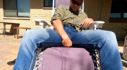 Giving Some Airbnb Neighbors a Jeans Wetting Piss Show