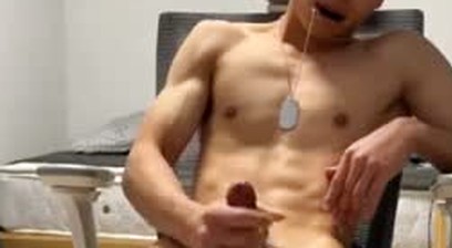 Chinese student-athlete cumshot